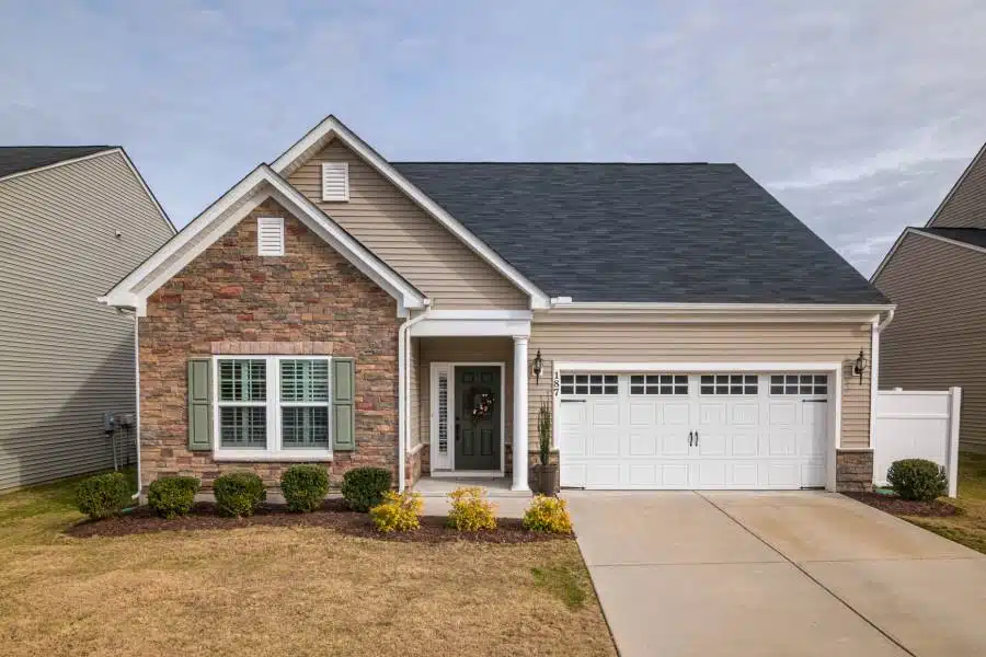 Why Would a Property Be No Longer On the Market?