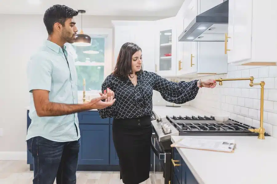 What to Do About Utilities When Selling a House?