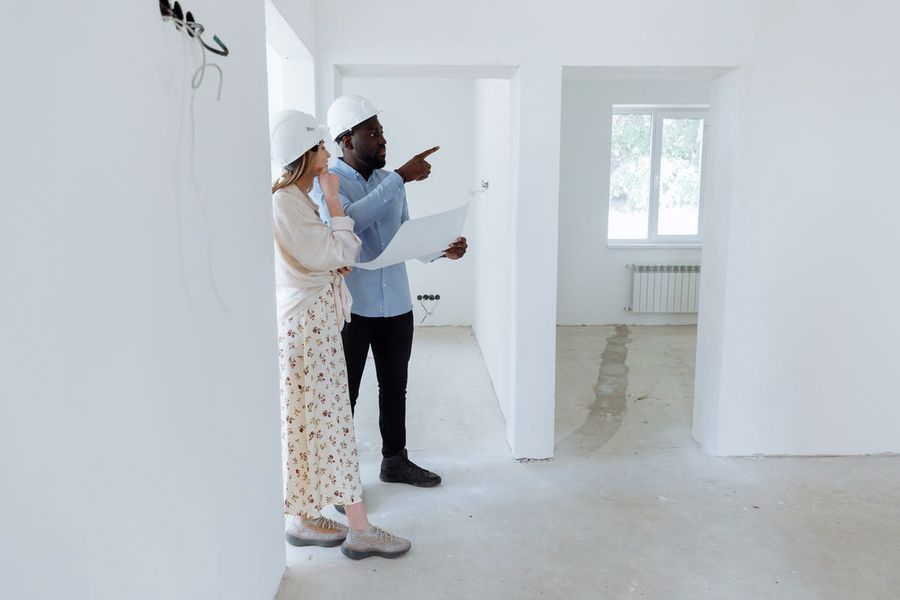 Realtor showing the house to a prospective client