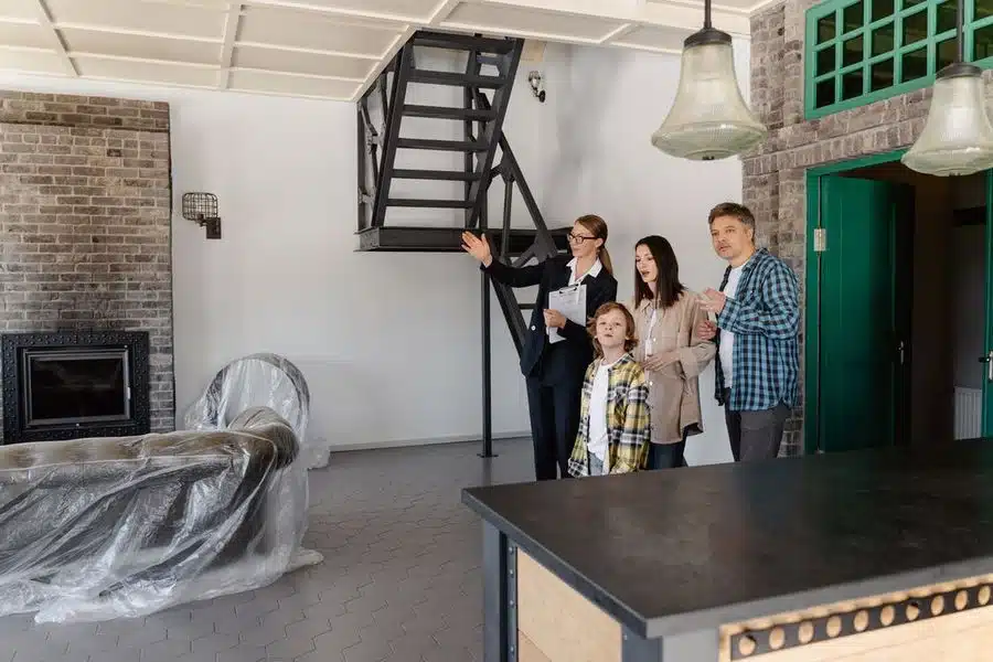 Sell a House: How Many Showings Before an Offer?