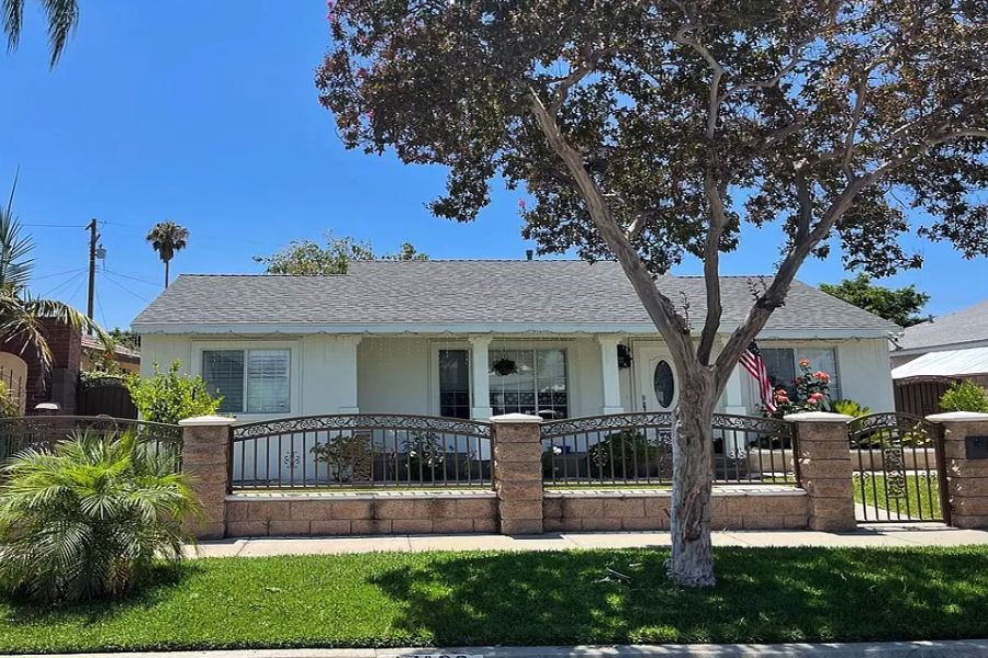 Residential property in Baldwin Park